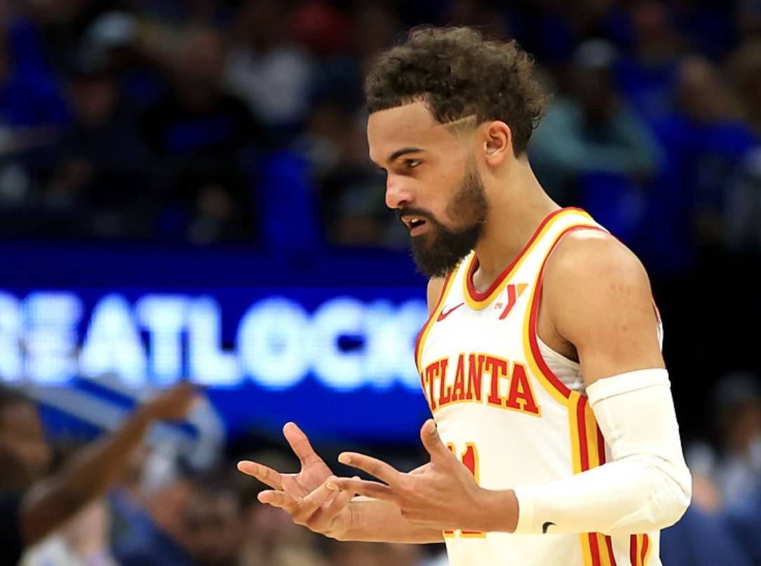 Trey Young (Trey Young surpassed Stockton with 20 points and 10 assists in his career)